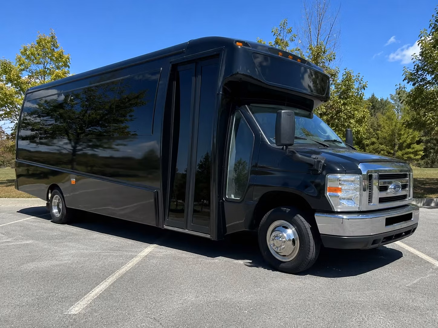 15 passenger minibus