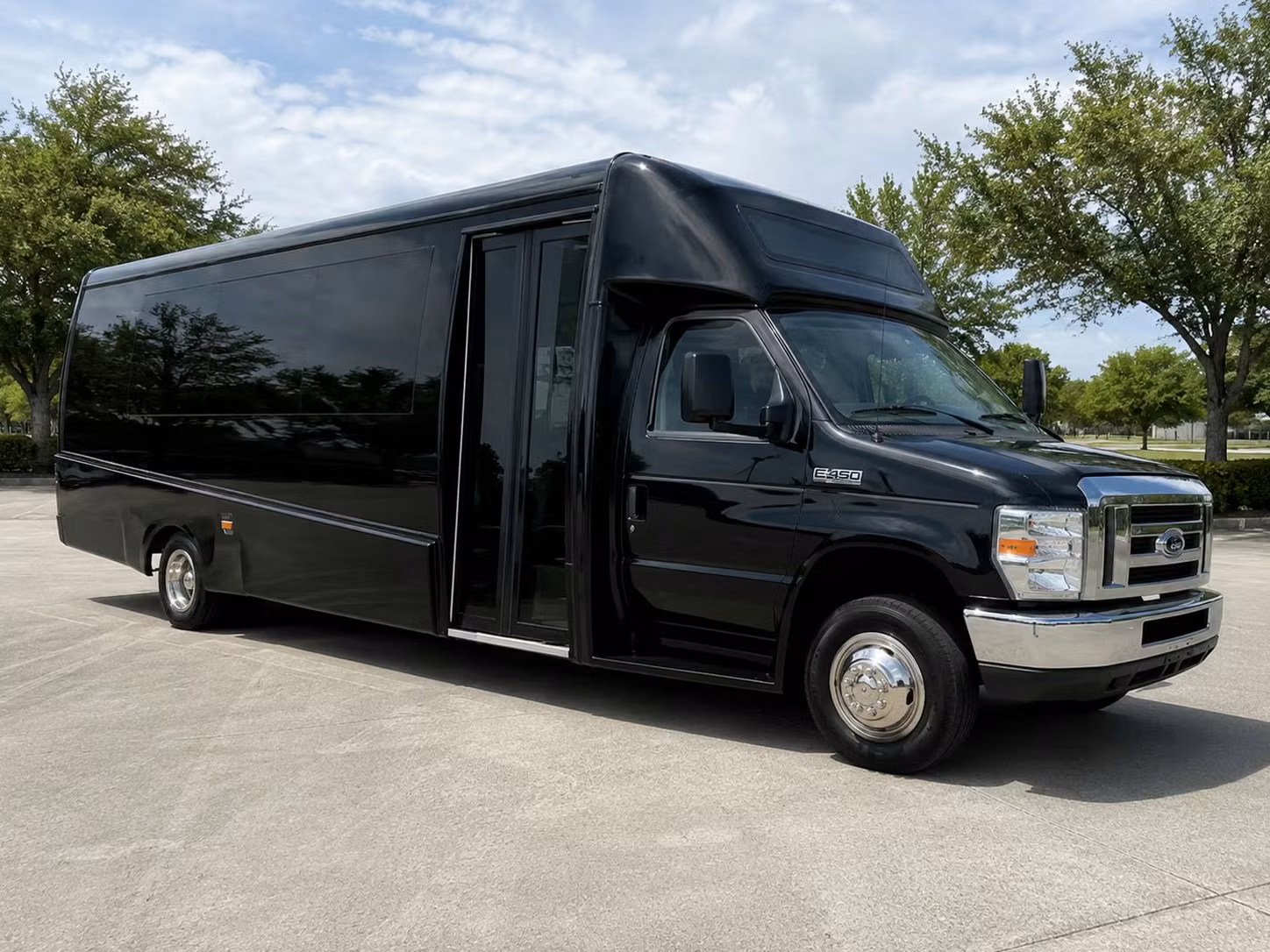 18 passenger minibus