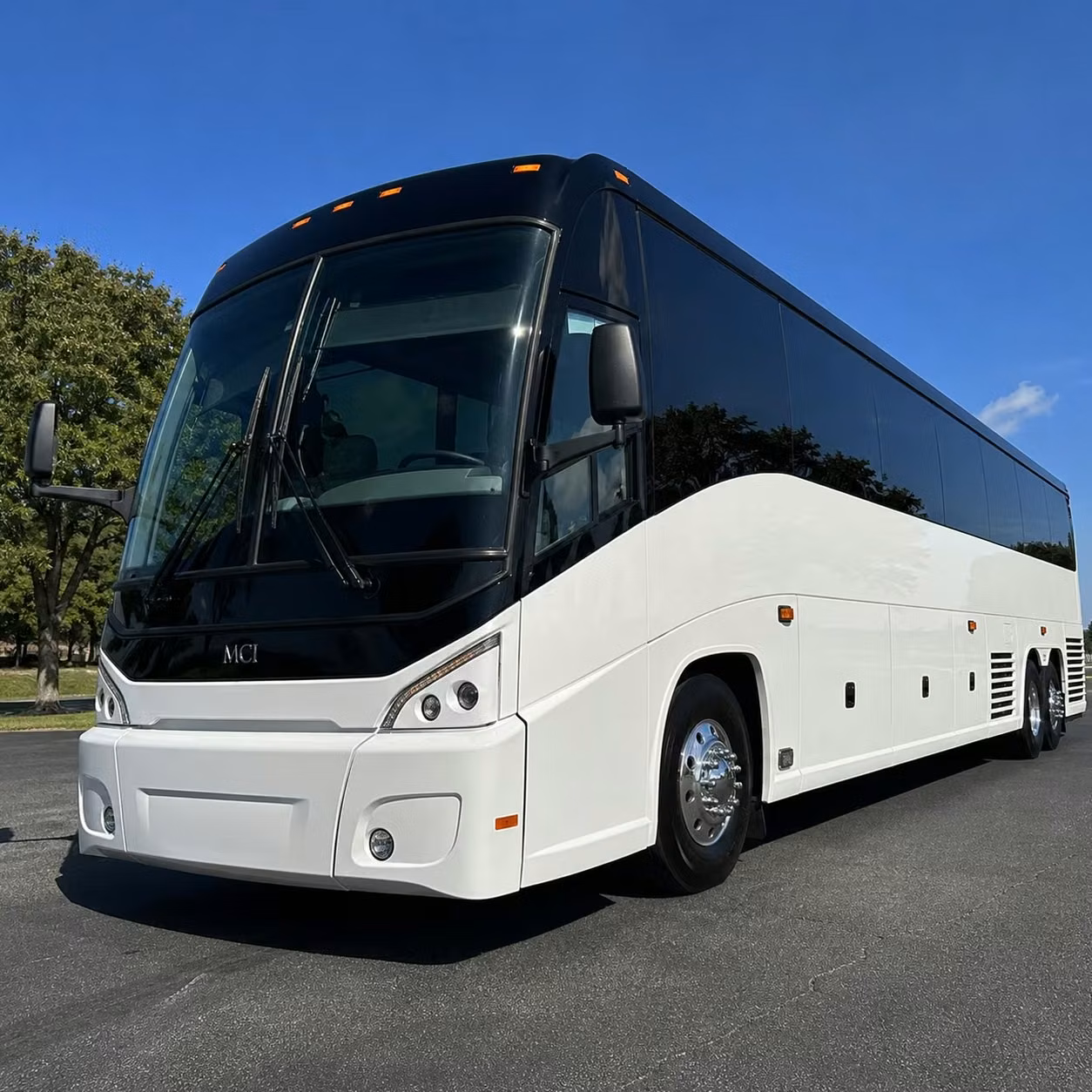 charterbusrentalnorfolk com helps you arrange airport transfers and long distance military travel from norfolk