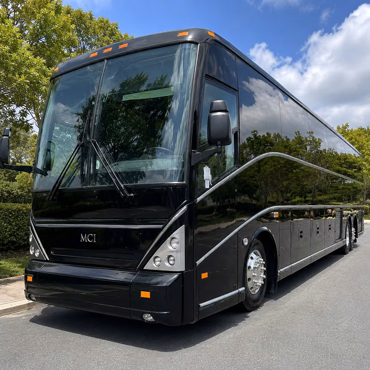 chartway arena concert shuttles for groups of any size
