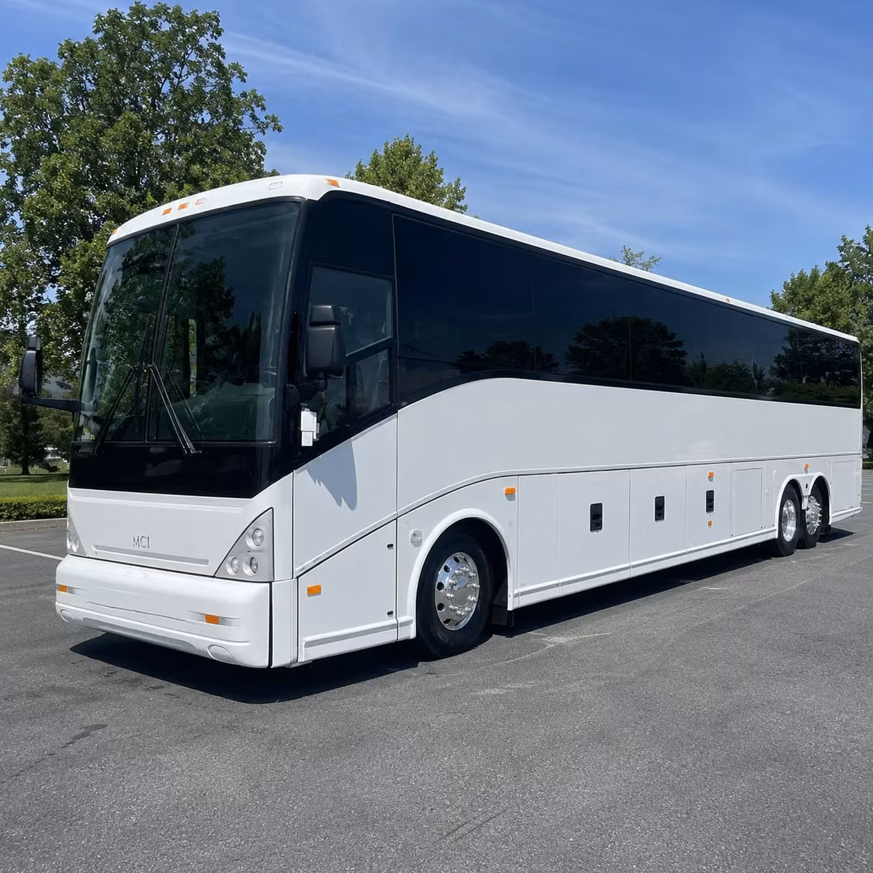 norfolk charter bus rental exterior
