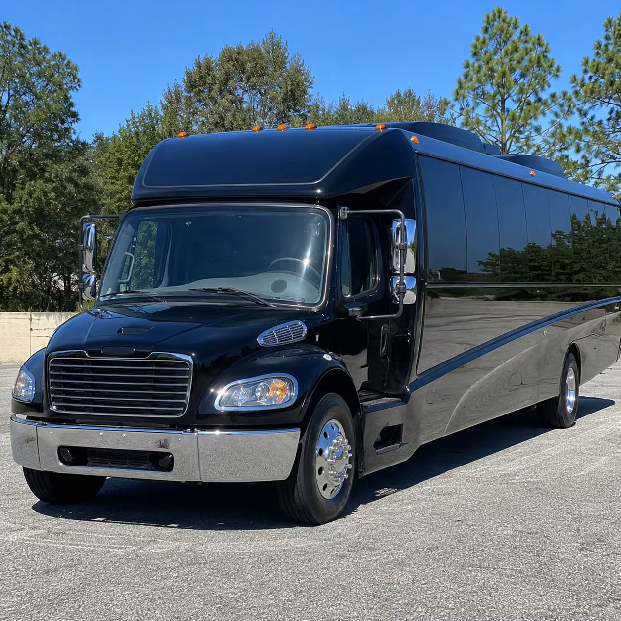 prom dinner runs in norfolk s ghent and downtown are easy with a minibus rental